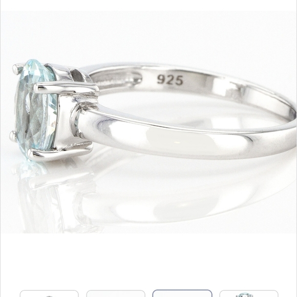 Genuine Aquamarine Solitaire Ring in Sterling Silver Size 7! - Picture 2 of 7